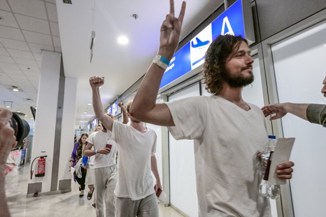 ακτιβιστες αεροδρομιο