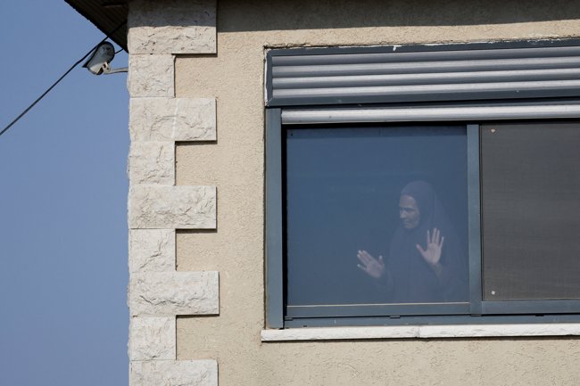 Δυτική Όχθη: Ισραηλινοί ακτιβιστές επιχείρησαν να μεταφέρουν τρόφιμα σε Παλαιστινίους που πολιορκούνται από εποίκους