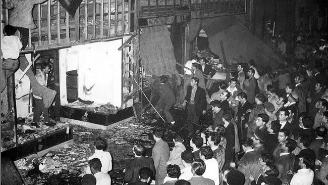 Σεπτεμβριανά 1955: Το πογκρόμ εναντίον των Ελλήνων της Πόλης από τον τουρκικό όχλο- Πώς οργανώθηκε από το "βαθύ κράτος"