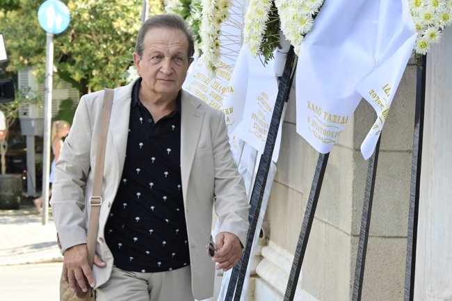 μπιμπιλασ κηδεια