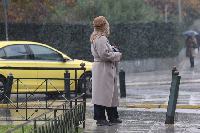 Νέο έκτακτο δελτίο επιδείνωσης καιρού από την ΕΜΥ: Πού θα χτυπήσει η κακοκαιρία