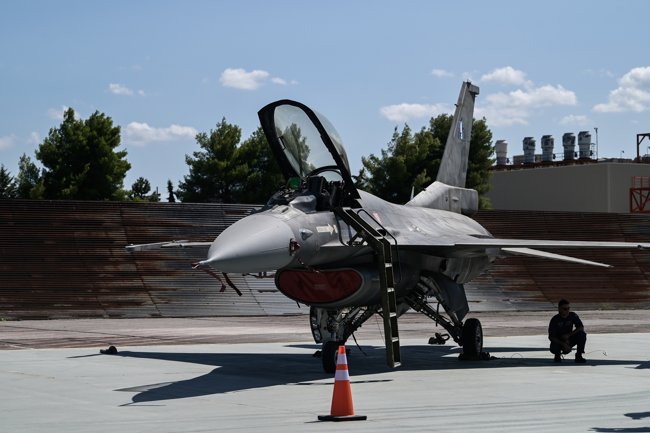 f-16 viper