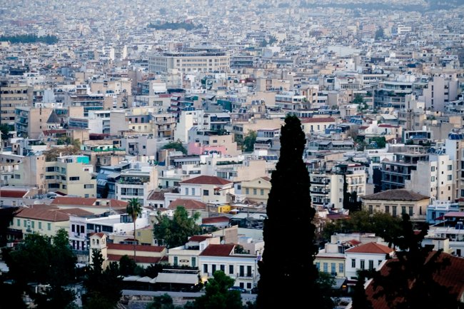Απιαστο όνειρο για τους πολλούς η απόκτηση σπιτιού: Μισθοί… 22 ετών για νεόδμητο διαμέρισμα 60 τετραγωνικών