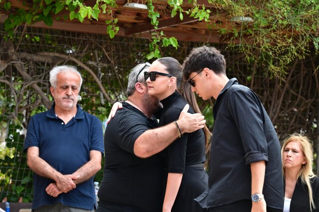 κηδεια μαστροκωστα