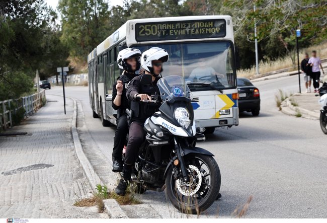 ΑΣΤΥΝΟΜΙΚΟΙ