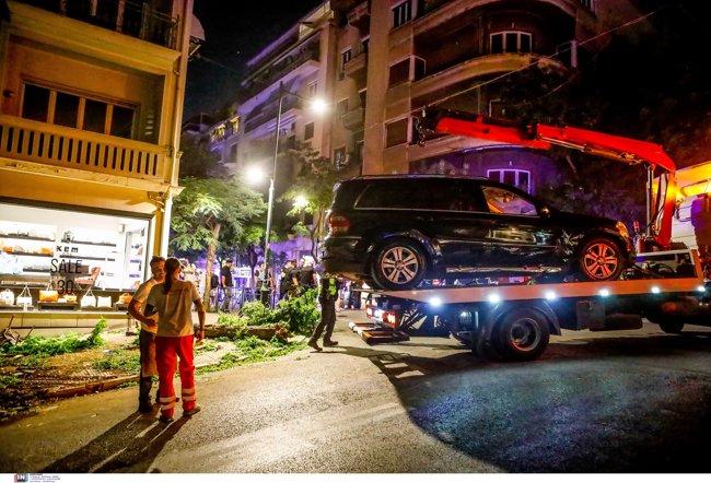 Ατύχημα με τζιπ στο Κολωνάκι: Ο φωτογράφος Χάρης Φαρσαράκης μεταξύ των τραυματιών - Αγωγές εκατ. για αποζημιώσεις