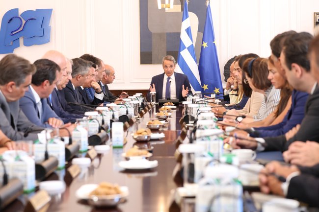 Μητσοτάκης στο Υπουργικό: Στη ΔΕΘ ο οδικός χάρτης της νέας 4ετίας- Οι αντιδράσεις της Τουρκίας δεν μας επηρεάζουν