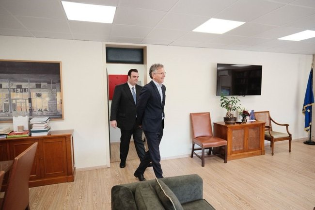 Ντάισελμπλουμ για Πιερρακάκη: Με κάνει περήφανο που προεδρεύει πλέον του Eurogroup ο Έλληνας υπουργός Οικονομικών