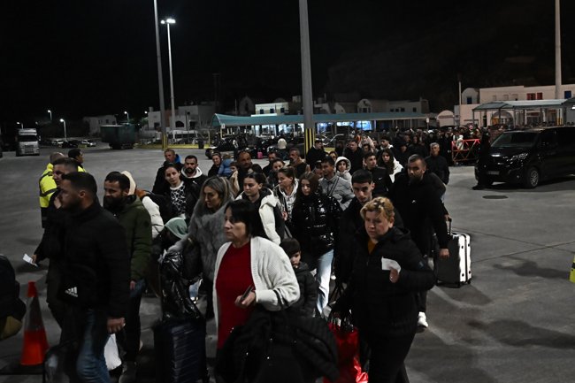 ΛΙΜΑΝΙ ΣΑΝΤΟΡΙΝΗ