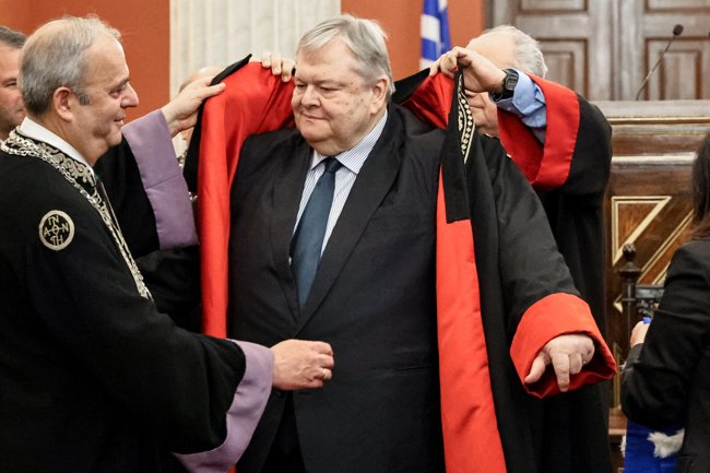 Επίτιμος διδάκτορας του ΕΚΠΑ αναγορεύτηκε ο Ευάγγελος Βενιζέλος - Παρουσία Βαρθολομαίου, Σάμαρα [εικόνες, βίντεο]