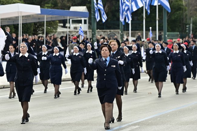στρατιωτικη παρελαση 25η μαρτιου αθηνα