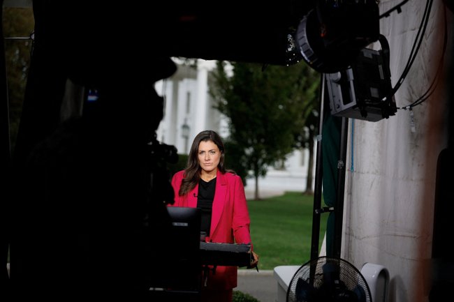 Αγωγή κατά της κυβέρνησης Τραμπ από CNN, MS NOW, Politico για τον αποκλεισμό τους από τον Λευκό Οίκο