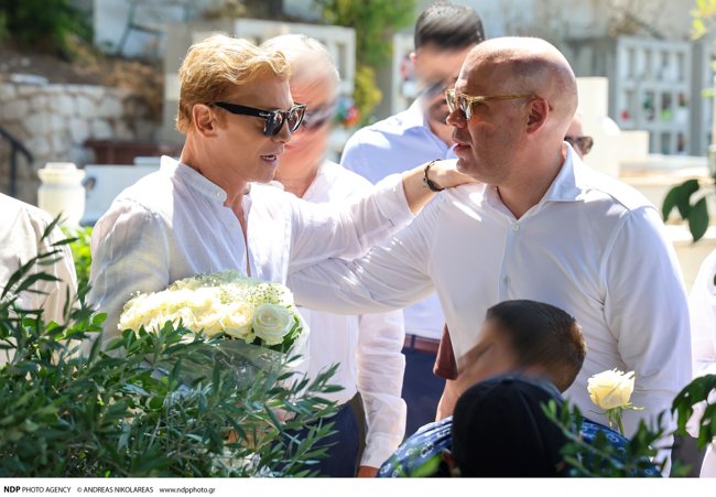 ΖΑΧΑΡΑΤΟΣ ΒΟΥΓΙΟΥΚΛΑΚΗΣ