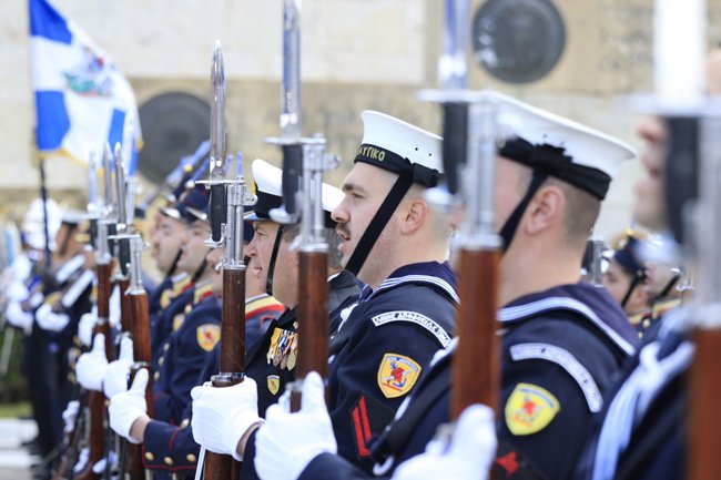 στρατιωτικη παρελαση 25η μαρτιου αθηνα