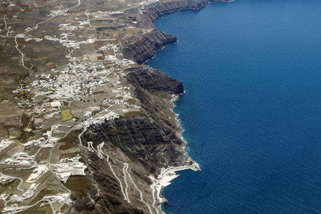 Ο τρελός χορός των Ρίχτερ: Πάνω από 555 σεισμοί σε Σαντορίνη και Αμοργό - Νέος 4,8 το βράδυ [βίντεο]
