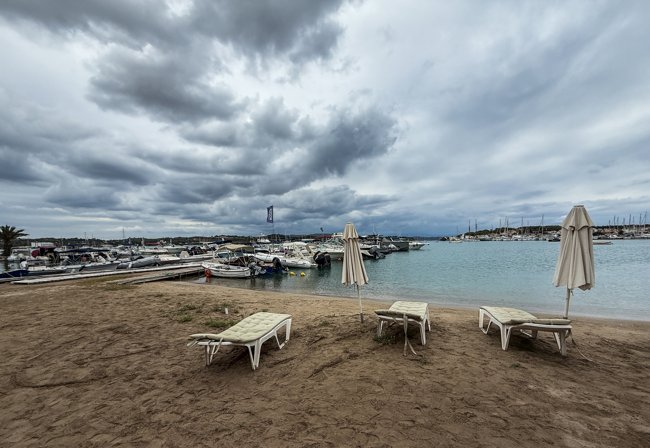 Καιρός: Μετά τον καύσωνα, κατακόρυφη πτώση θερμοκρασίας, καταιγίδες και χαλάζι -Οι 11 περιοχές σε "red code"