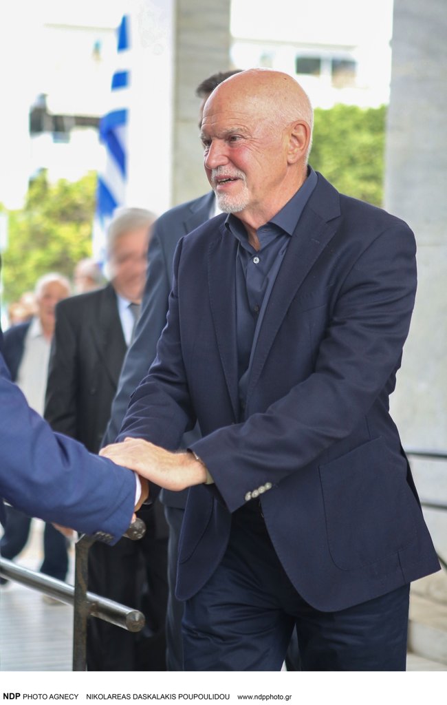 ΓΙΩΡΓΟΣ ΠΑΠΑΝΔΡΕΟΥ