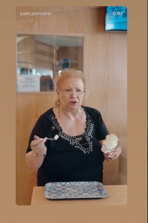 Εριέττα Κούρκουλου Λάτση: Σε παραδοσιακό ζαχαροπλαστείο στον Άλιμο