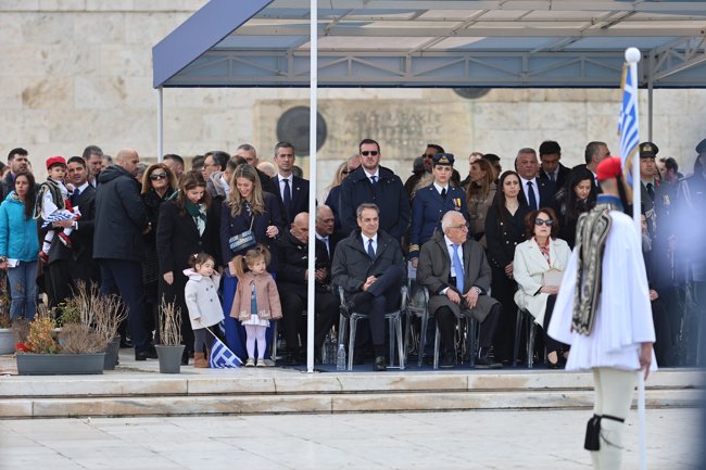 στρατιωτικη παρελαση 25η μαρτιου αθηνα