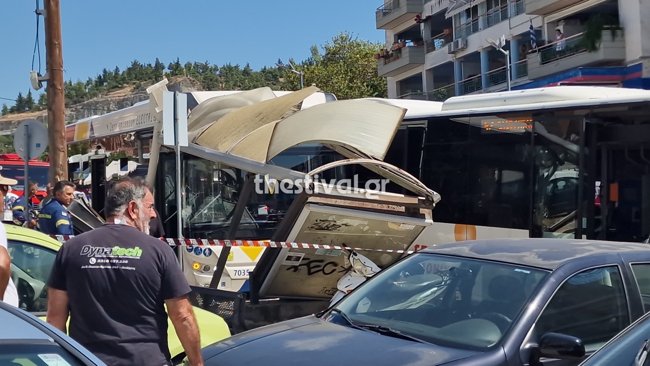 Θεσσαλονίκη: "Ανατροπή" στο ατύχημα με το λεωφορείο στη στάση - Εξετάζεται σύγκρουση με δεύτερο όχημα