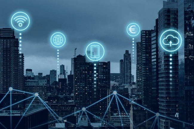 Το E-Learning του Πανεπιστημίου Αθηνών ξεπερνά τους 100.000 αποφοίτους - Επιμόρφωση προσαρμοσμένη στις ανάγκες της αγοράς εργασίας
