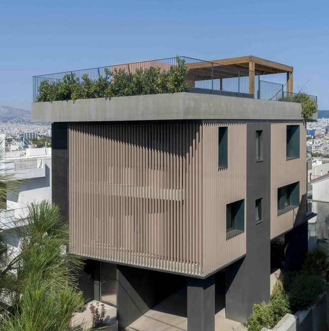 BUILD & DESIGN