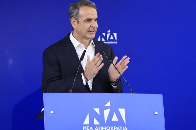 Η ΝΔ αντιμέτωπη με το κίνημα "να φύγει ο Μητσοτάκης" - Το δυνατό χαρτί του πρωθυπουργού εν όψει εκλογών