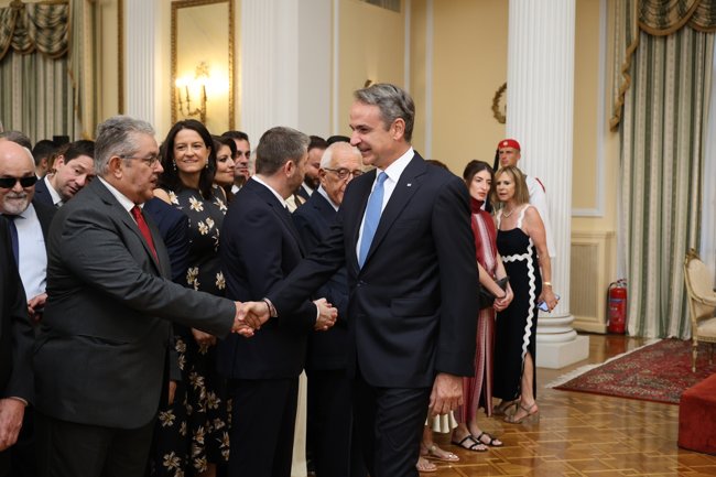 ΠΡΟΕΔΡΙΚΟ ΜΕΓΑΡΟ ΕΚΔΗΛΩΣΗ