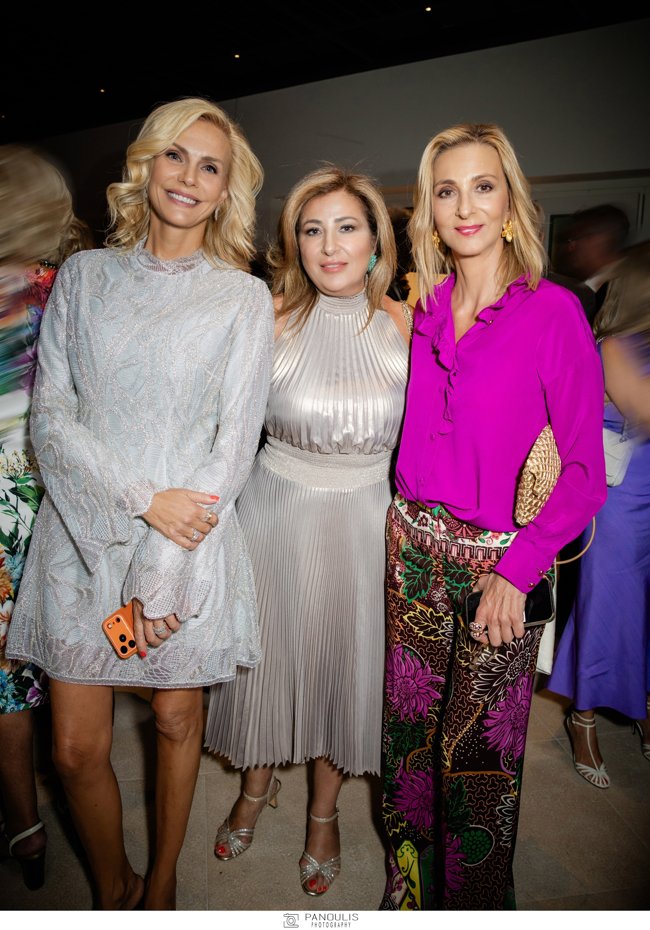 Έμυ Λιβανίου: Η glam εμφάνιση σε φιλανθρωπική βραδιά