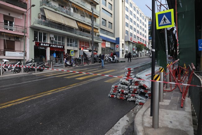 ΠΕΙΡΑΙΑΣ ΕΠΕΣΕ ΣΚΑΛΩΣΙΑ