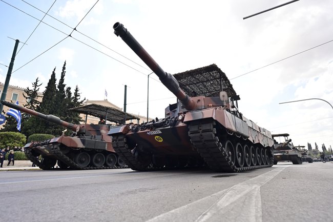 στρατιωτικη παρελαση 25η μαρτιου αθηνα