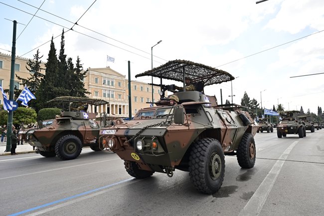 στρατιωτικη παρελαση 25η μαρτιου αθηνα