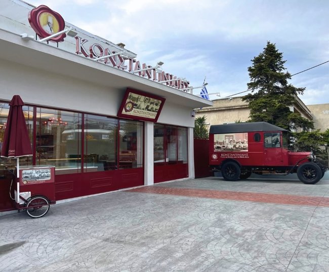Ζαχαροπλαστεία Κωνσταντινίδης: Υπερτριπλάσια κέρδη, 48 λιγότεροι εργαζόμενοι και μια Maserati