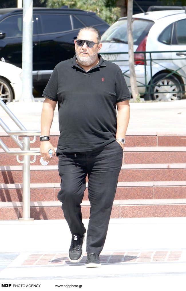ΔΙΟΝΥΣΙΟΥ ΚΗΔΕΙΑ ΚΟΚΟΤΑ