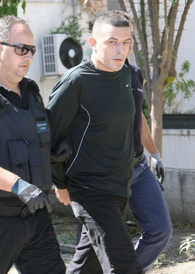 Άφαντος ο Αλκέτ Ριζάι: Ανθρωποκυνηγητό για τον βαρυποινίτη - Σε επιφυλακή η ΕΛΑΣ υπό τον φόβο ότι είναι οπλισμένος