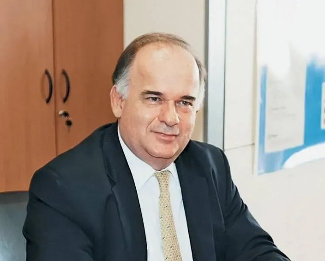 πετρος παππας