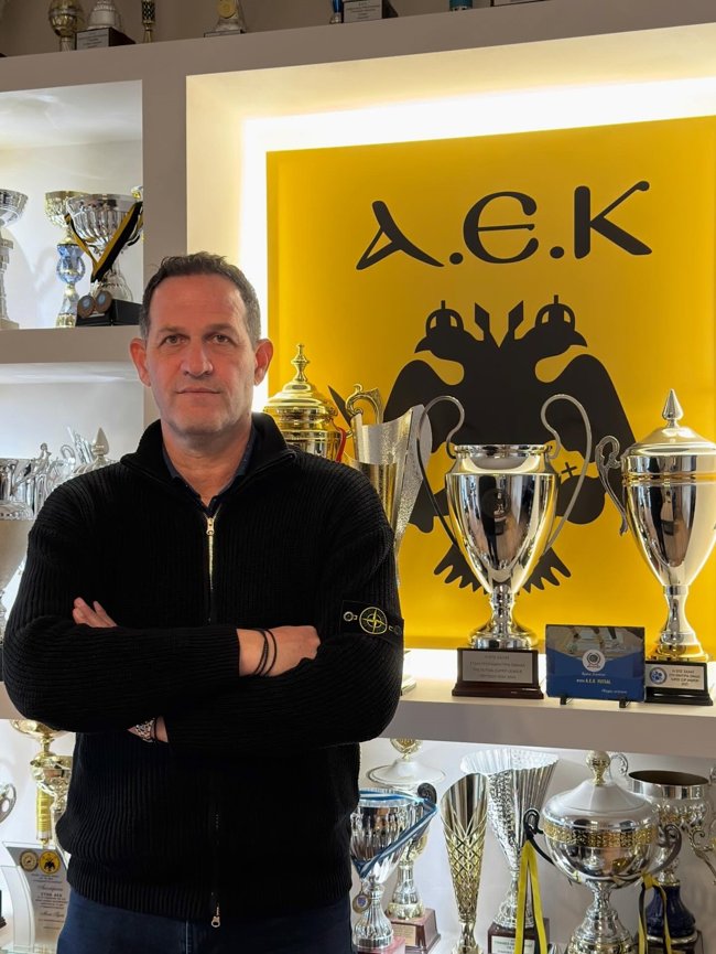 ΘΑΛΗΣ ΘΕΟΔΩΡΙΔΗΣ ΑΕΚ