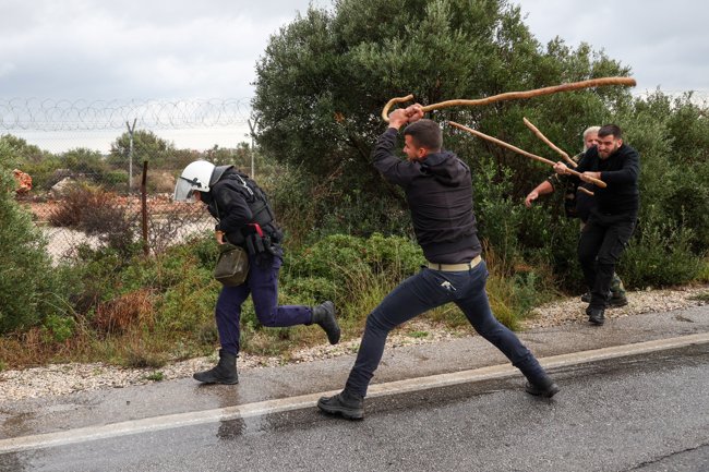 αγροτεσ χανια επεισοδια13