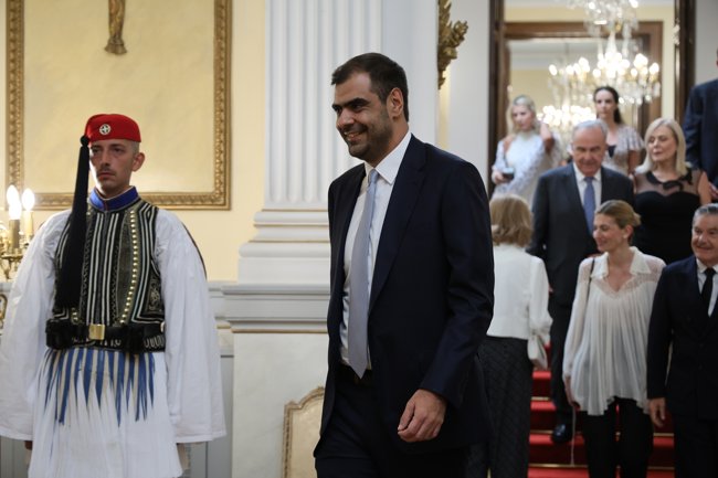 ΠΡΟΕΔΡΙΚΟ ΜΕΓΑΡΟ ΕΚΔΗΛΩΣΗ