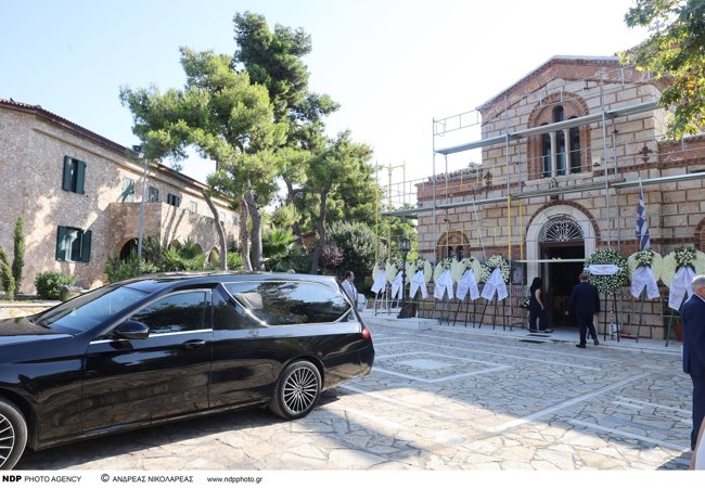 ΜΑΙΡΗ ΛΙΝΤΑ