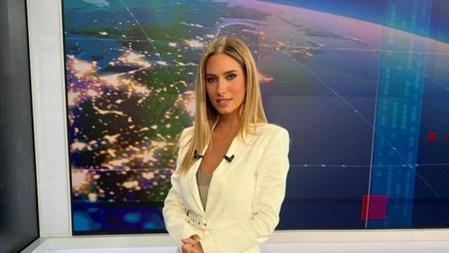 Λένα Φλυτζάνη