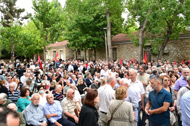 χαλβατζης κηδεια