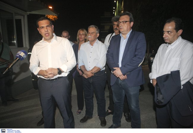 Συγγενείς θυμάτων στο Μάτι κατά Τσίπρα: Δεν ανεχόμαστε τη χρήση της τραγωδίας για προσωπική αποκατάσταση