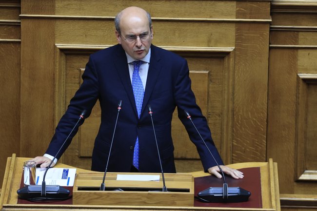 Τα μηνύματα του ανασχηματισμού: Ο Χατζηδάκης νούμερο 2, ο "τσάρος" Πιερρακάκης και η στροφή με Βορίδη στο μεταναστευτικό