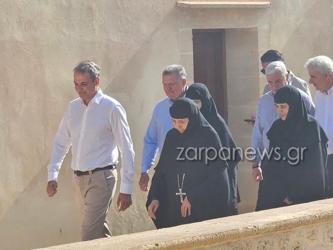 Κυριάκος Μητσοτάκης από τα Χανιά: "Η σκέψη μας με αυτούς που δίνουν αγώνα απέναντι στις πυρκαγιές"