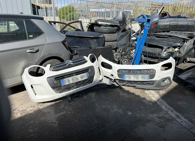 Πώς δρούσε η σπείρα που έκλεψε 40 οχήματα στην Αττική: Τα αποσυναρμολογούσαν σε αυτοσχέδιο διαλυτήριο, διάλεγαν μοντέλα με ζήτηση