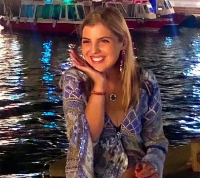 Ξεσπά η μητέρα της Μαρίσσας Λαιμού: "Έναν χρόνο μετά δεν γνωρίζουμε την αιτία θανάτου, μας έχουν αφήσει στο σκοτάδι"