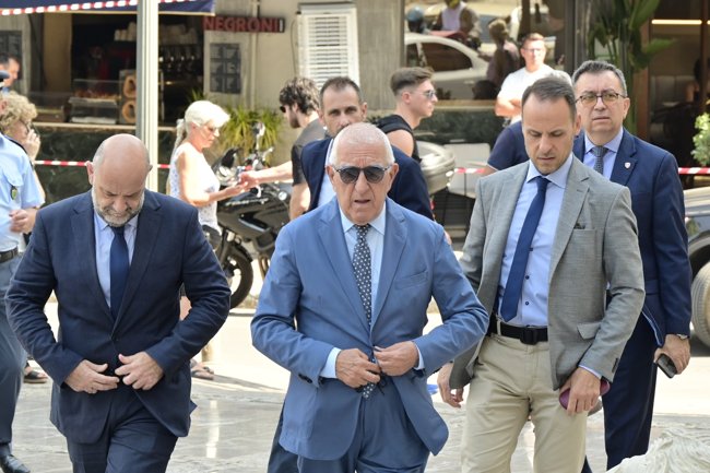κακλαμανησ κηδεια