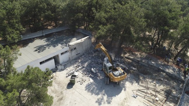 Αυθαίρετα