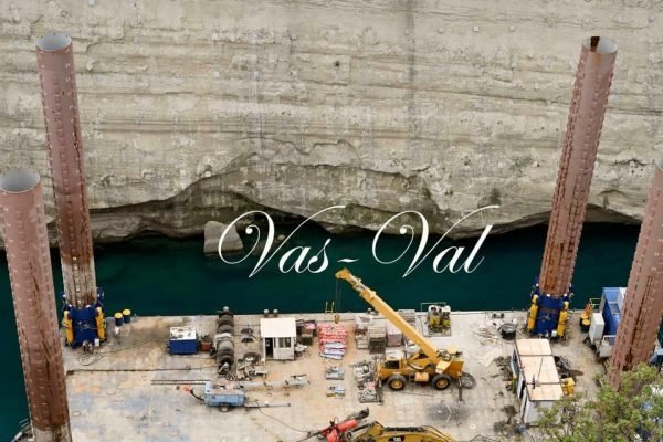 17ΧΡΟΝΗ ΔΙΩΡΥΓΑ